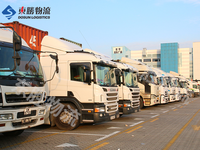 中港拖車、中港拖車運(yùn)輸，中港拖車運(yùn)輸專線-東勝物流，深圳到香港物流,香港物流專線,深圳香港進(jìn)出口,中港物流,香港深圳貨運(yùn)運(yùn)輸-深圳市東勝物流有限公司