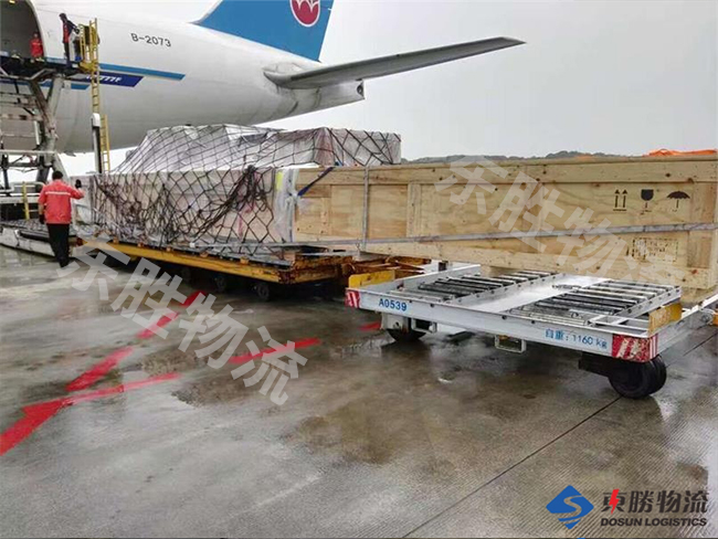香港進口空運深圳的基本流程；深圳到香港物流-香港物流專線-中港貨運物流運輸專線-佛山到香港物流專線-一般貿(mào)易進出口報關(guān)代理-倉儲配送-深圳市東勝物流有限公司